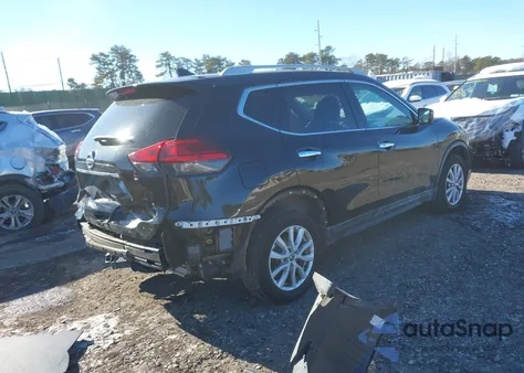 2017 Nissan Rogue Sv z USA, uszkodzony, nr VIN 5N1AT2MV8HC778890
